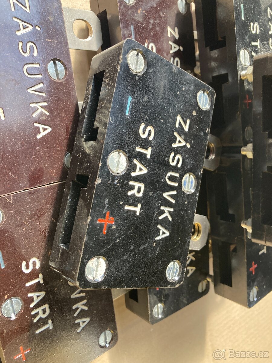 Uaz 452, sanitka, buchanka, valník predám - 8