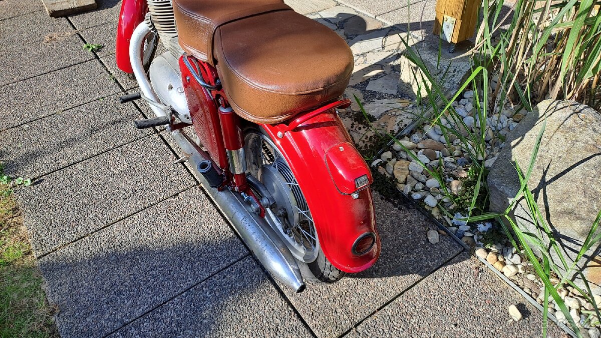 Prodám Jawa 250/353 - 8