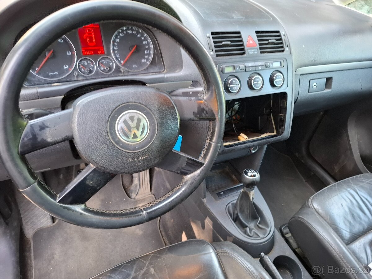 VW Touran 2.0 TDI 103kw Klima Model 2006. Nova Stk.... - 8