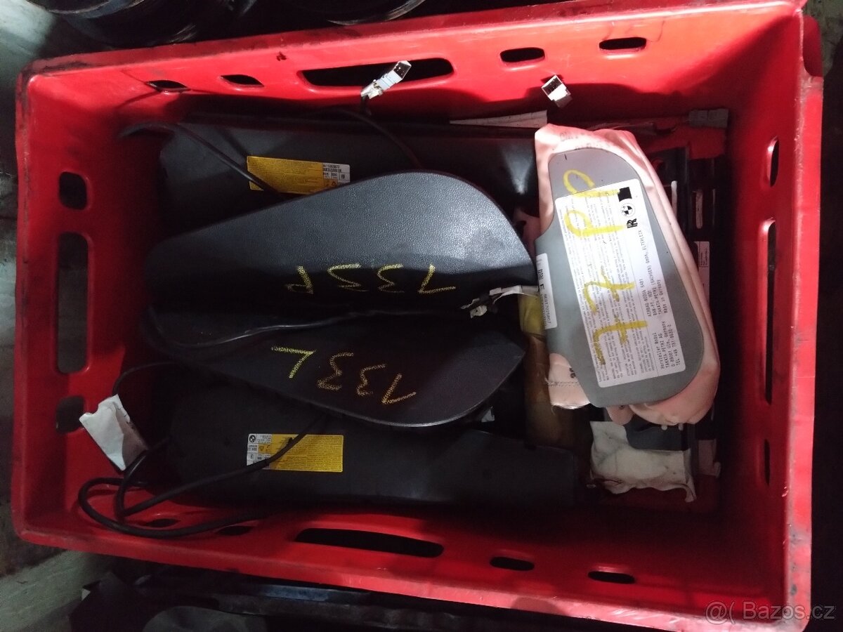 Airbag, Airbagy BMW - 8