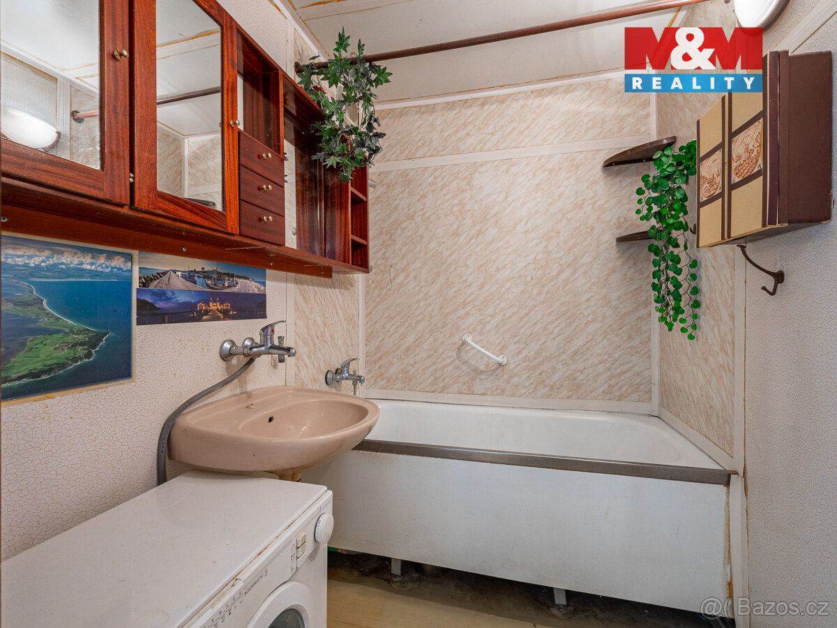 Prodej bytu 3+1, 69 m², Praha, ul. Poznaňská - 8