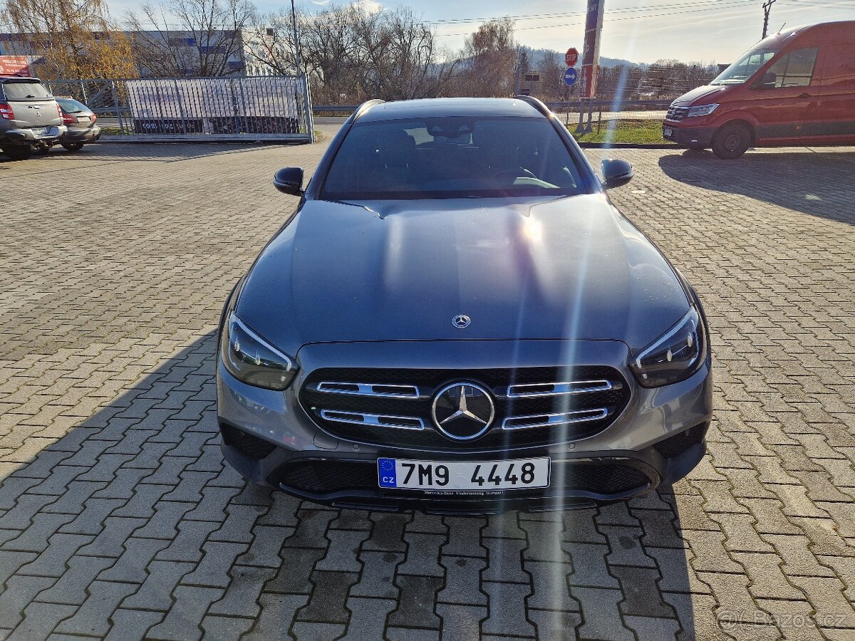 Mercedes-Benz E400D All-Terrain 2022 77 tis. km DPH - 8