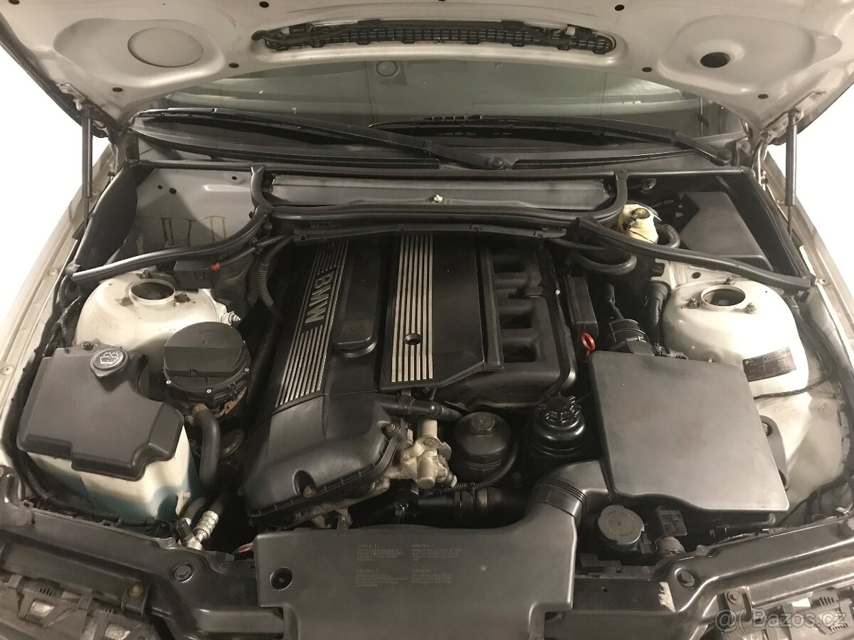 Bmw E46 320i Touring facelift servisní historie, pěkný stav - 8