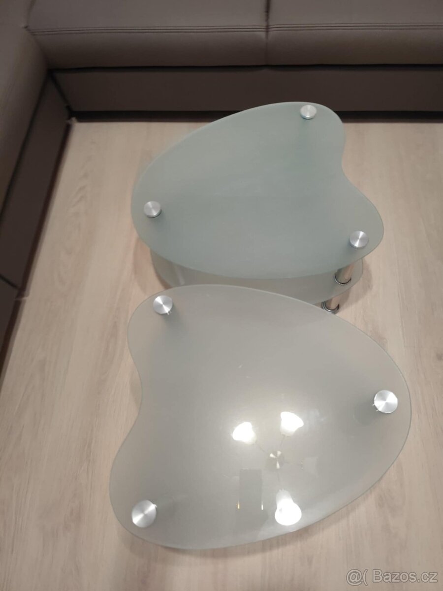 Konferenční odkládací stolek 2x - 8