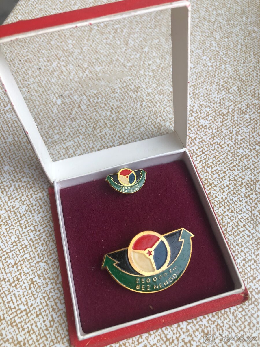 Sušák koupelnový + - 8