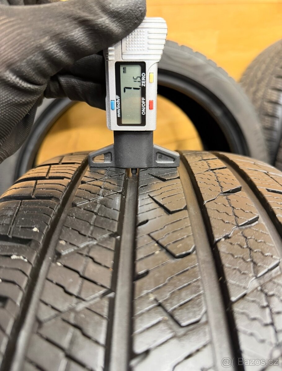 Celoroční pneu 215/45/18 - 8