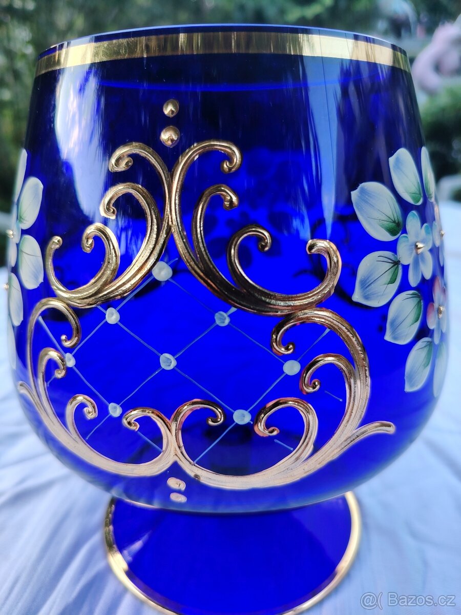 Velké modré skleněné číše - 8