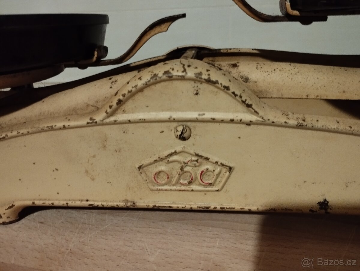 Starožité váhy - 8