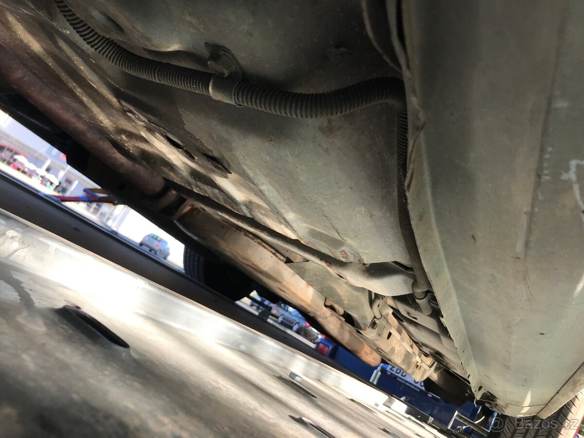 Chevrolet Camaro 250cui 1976 mk2 - 8