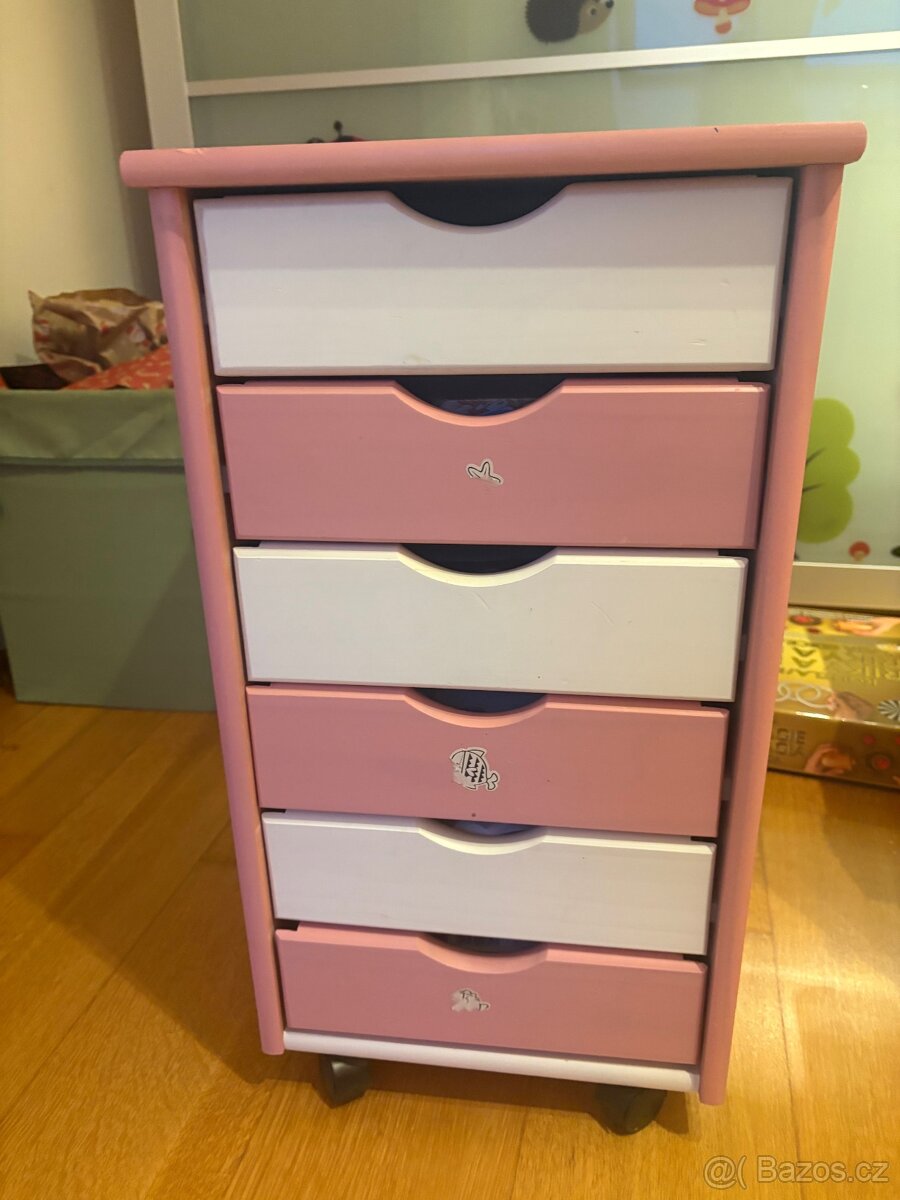 Dětský psací stůl pro holku - 8