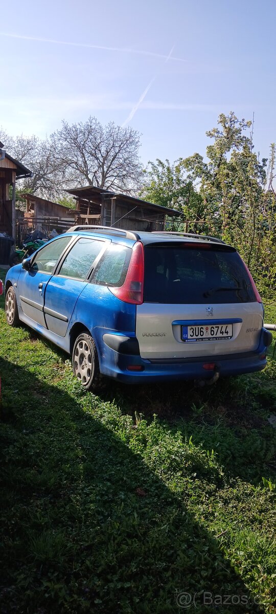 Peugeot 206 - 8