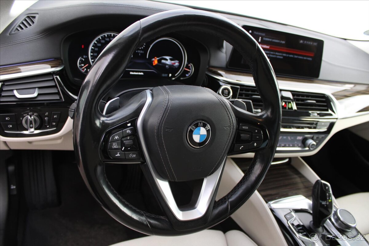 BMW Řada 5 540i xDrive 250kW LUXURY ČR (2018) - 8