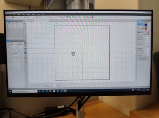 Prodávám Použitý vláknový laser Riselaser RL-MINI20 - 8