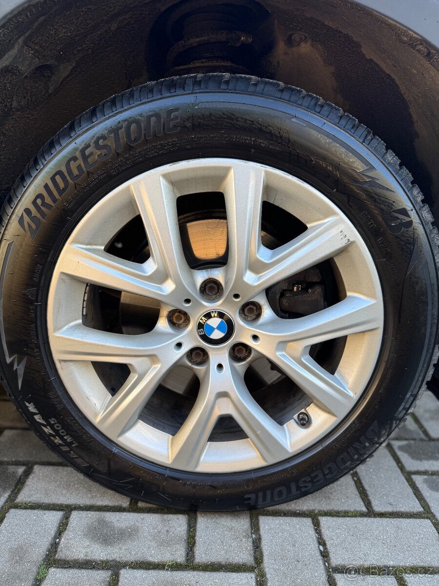 PRODÁNO BMW X1 xDrive 18d PERFEKTNÍ STAV 2 SADY KOL - 8