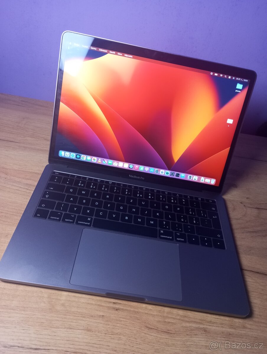 MacBook Pro 13” (2017) – Intel i5 | 8 GB RAM | 256 GB SSD - 8