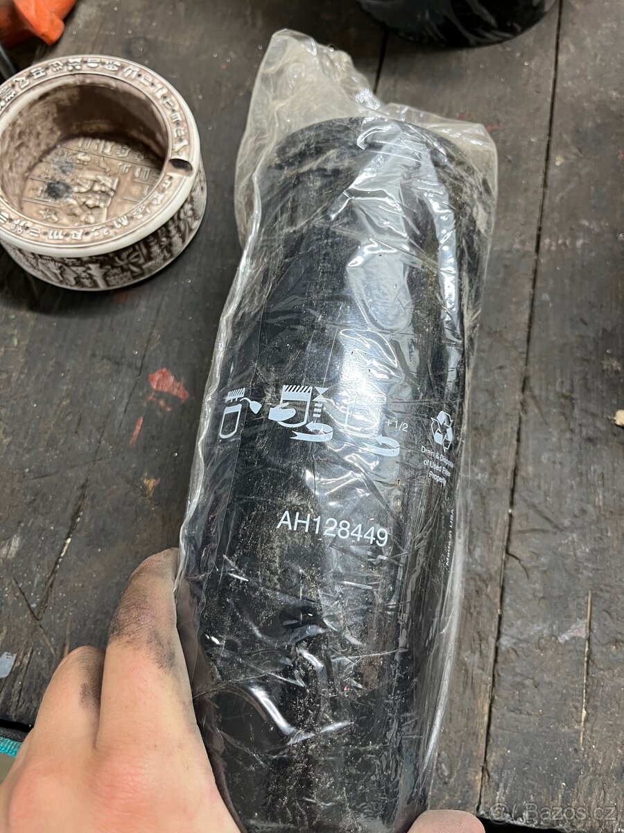 Filtry John Deere - 8