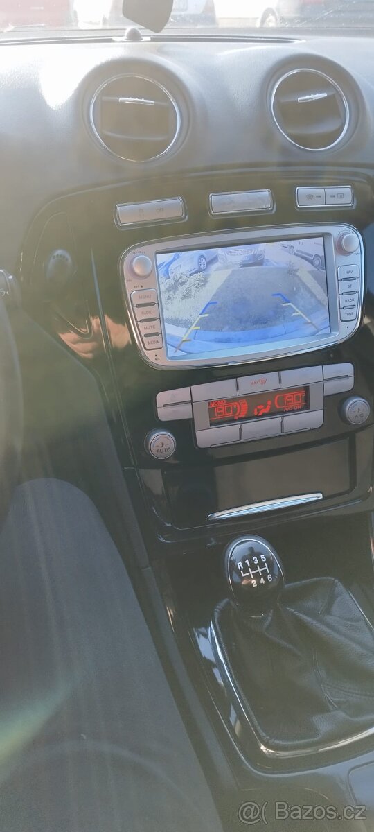 Ford Mondeo IV univerzal - 8