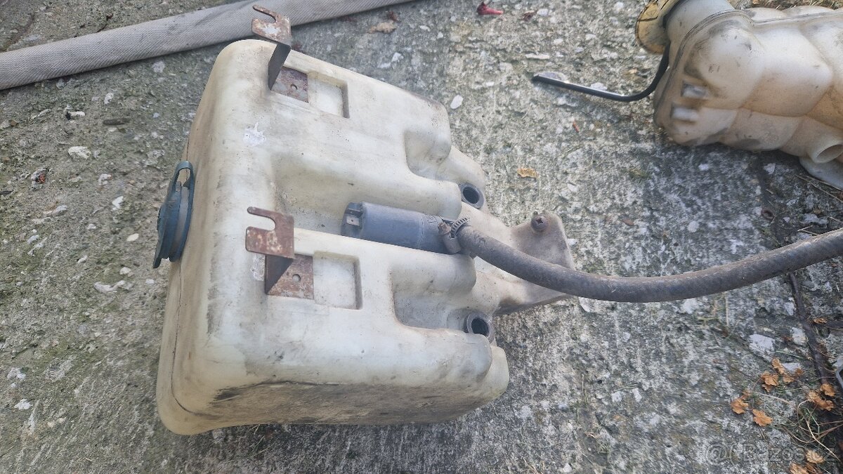 Prodám dílý na Land Rover Discovery - 8