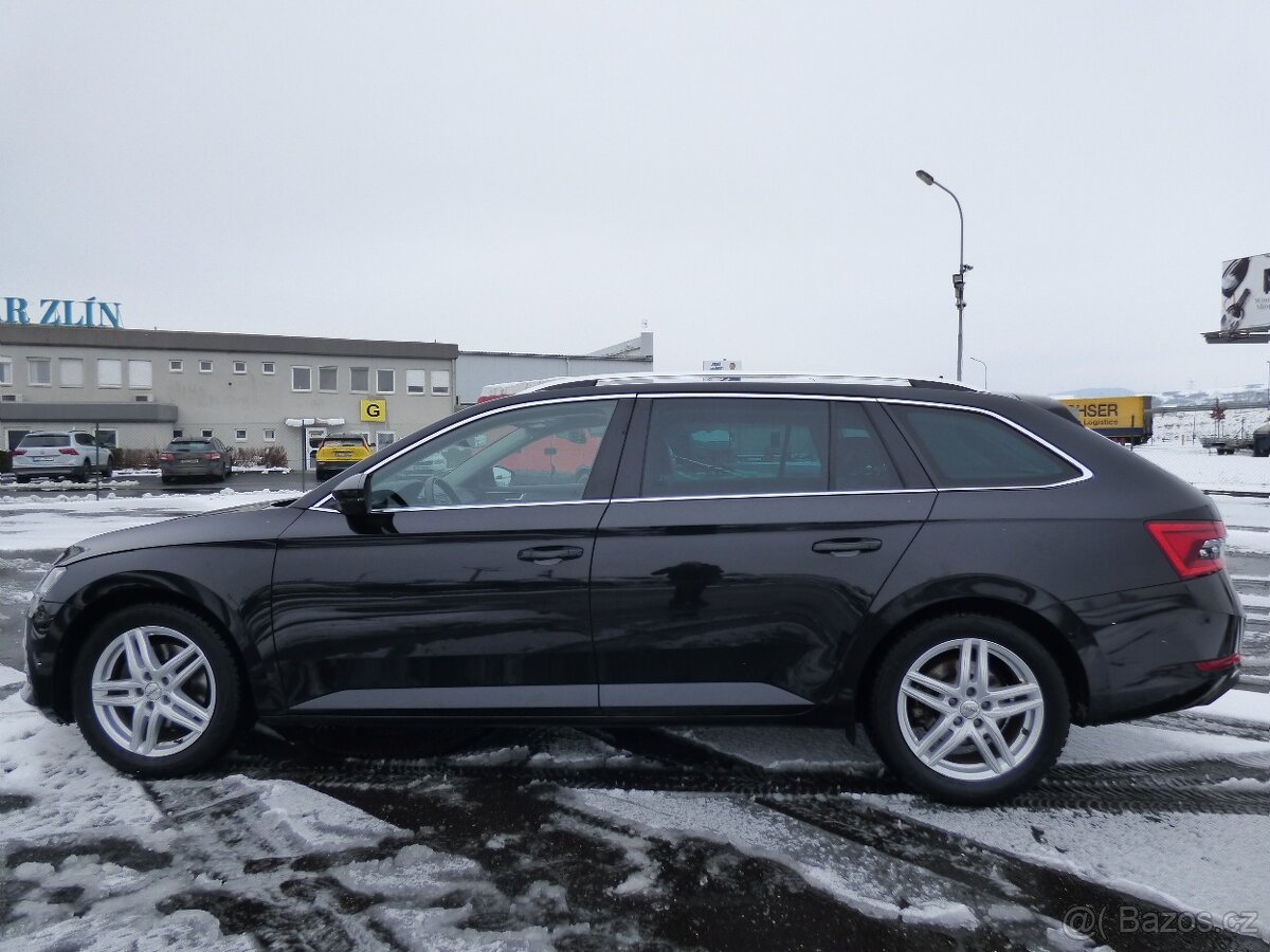 Škoda Superb 2,0 TDI DSG CRYSTAL LIGHT kombi Style - 8