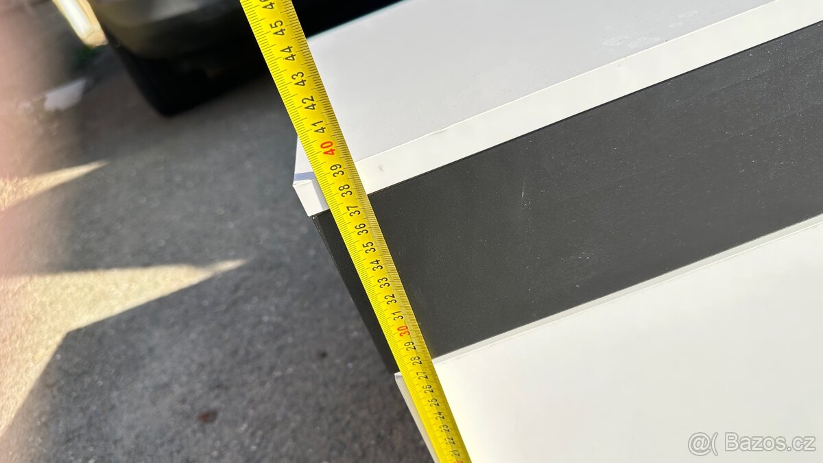 Stolek / komoda pod TV - 8