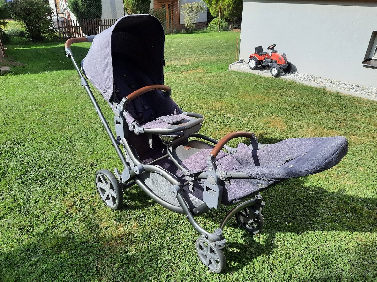 Kočárek pro dvojčata - 8
