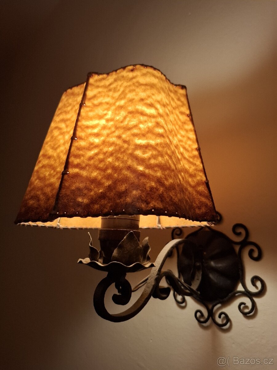 Starožitný originál kovový lustr + 2 lampičky, ruční práce - 8