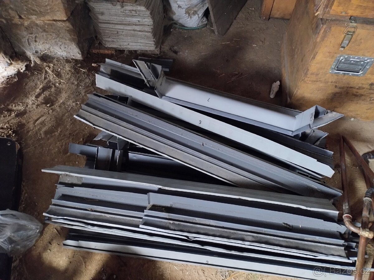 Střecha - příslušenství - napoleon, oplechování.. - 8