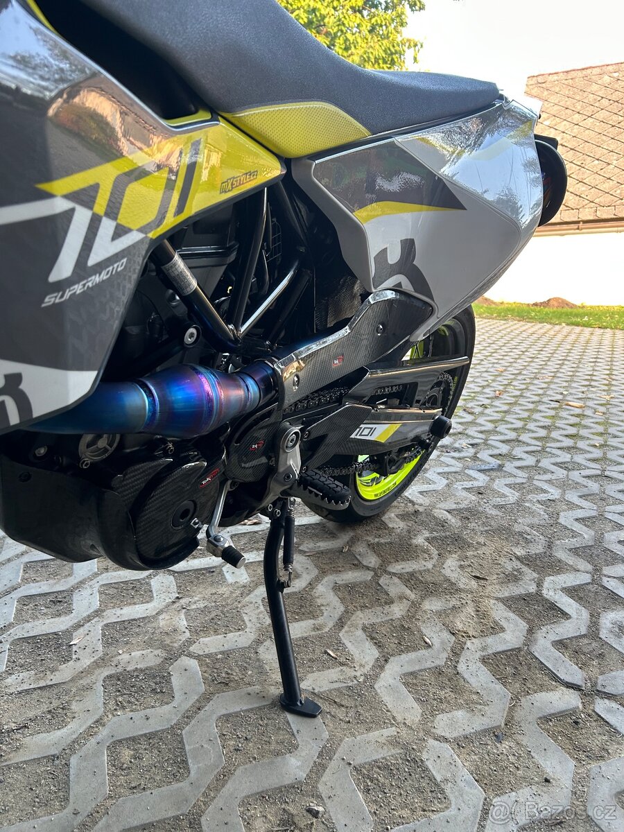 Husqvarna 701 SM - 8