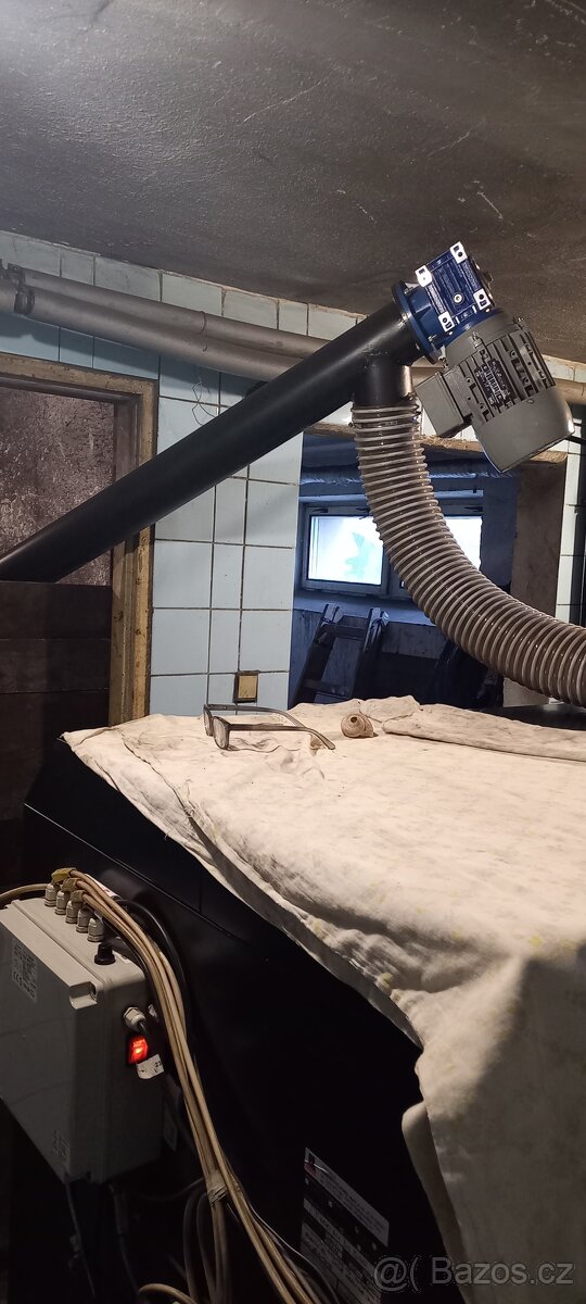 šnekový dopravník na různé materiály - 8