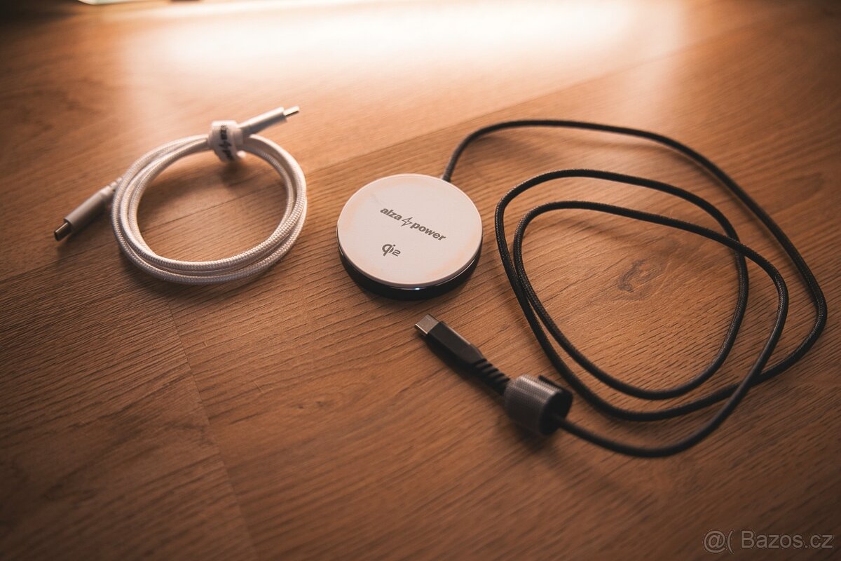 Apple iPhone 13 mini 128GB hvězdně bílý - 8