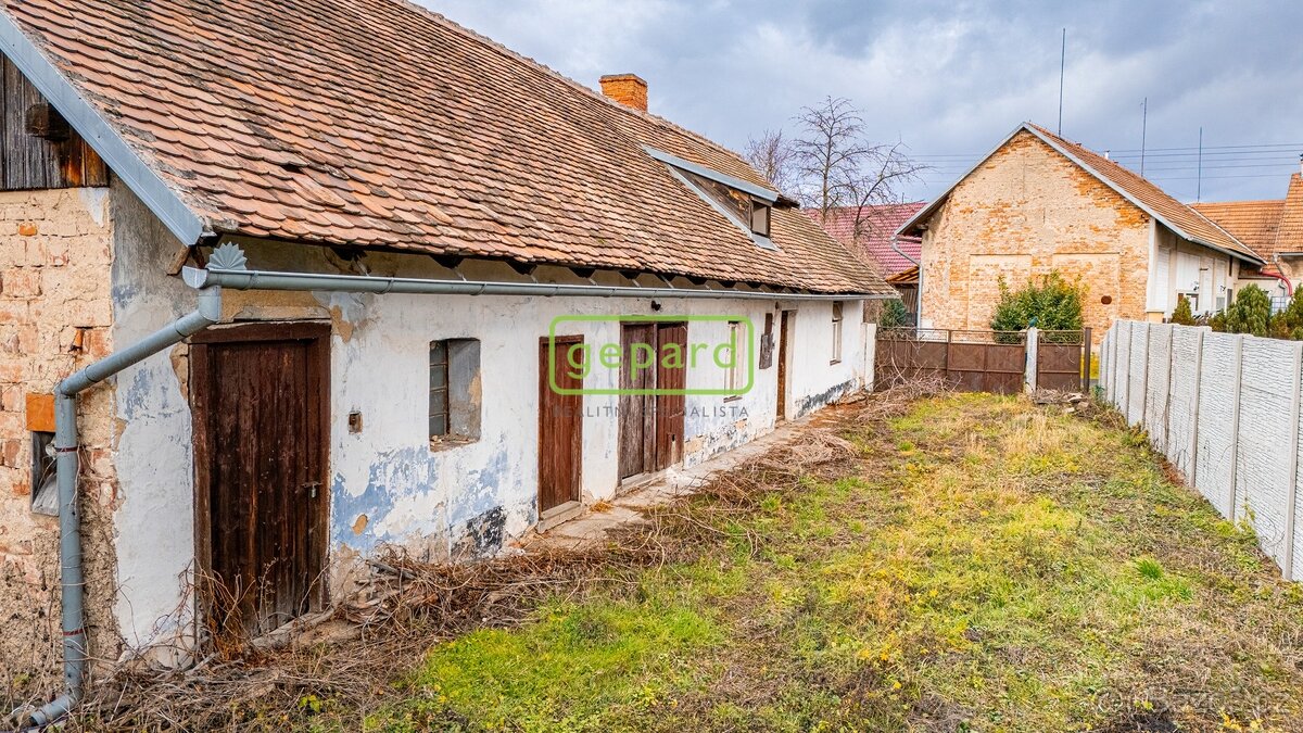 Prodej vesnického stavení a pozemku, Zaříčany - 8