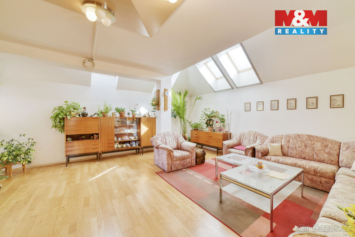 Prodej rodinného domu v Žírovicích u Františkových Lázních - 8