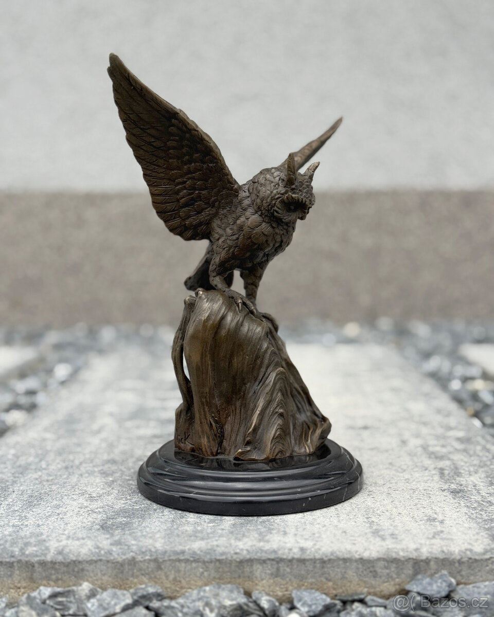 Bronzová socha Sova s roztaženými křídly moudrost luxus deco - 8