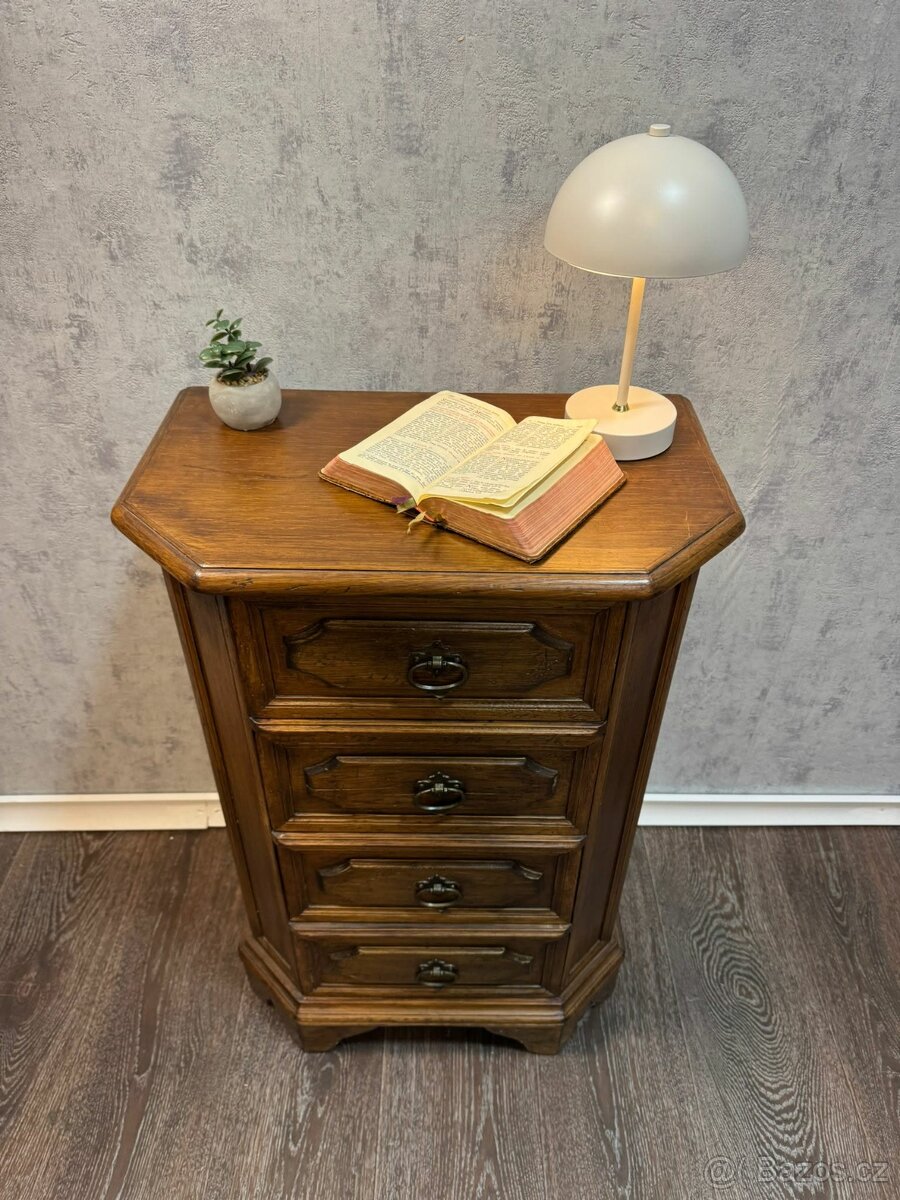 Robustní dubová komoda (140046) - 8