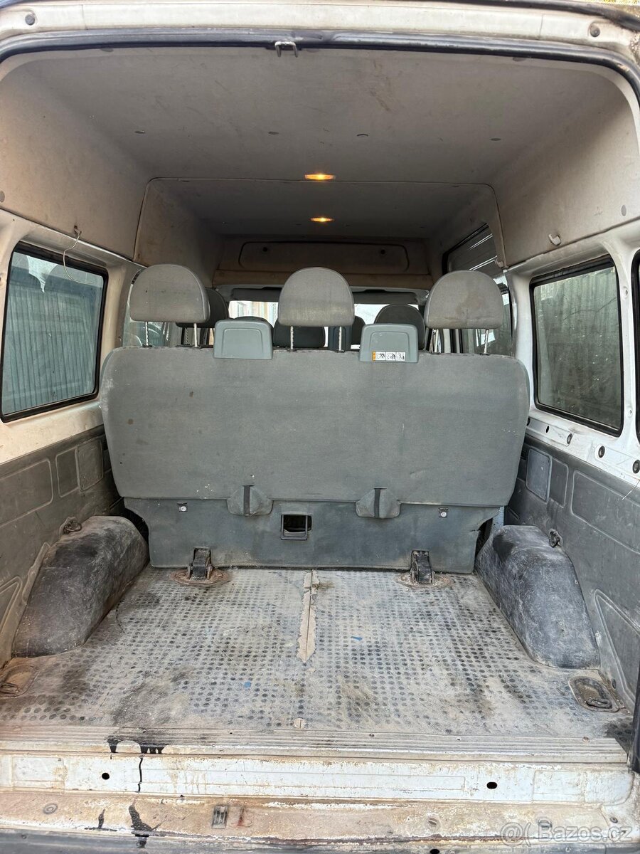 Ford Transit 9 míst - r.v. 2010 - 8