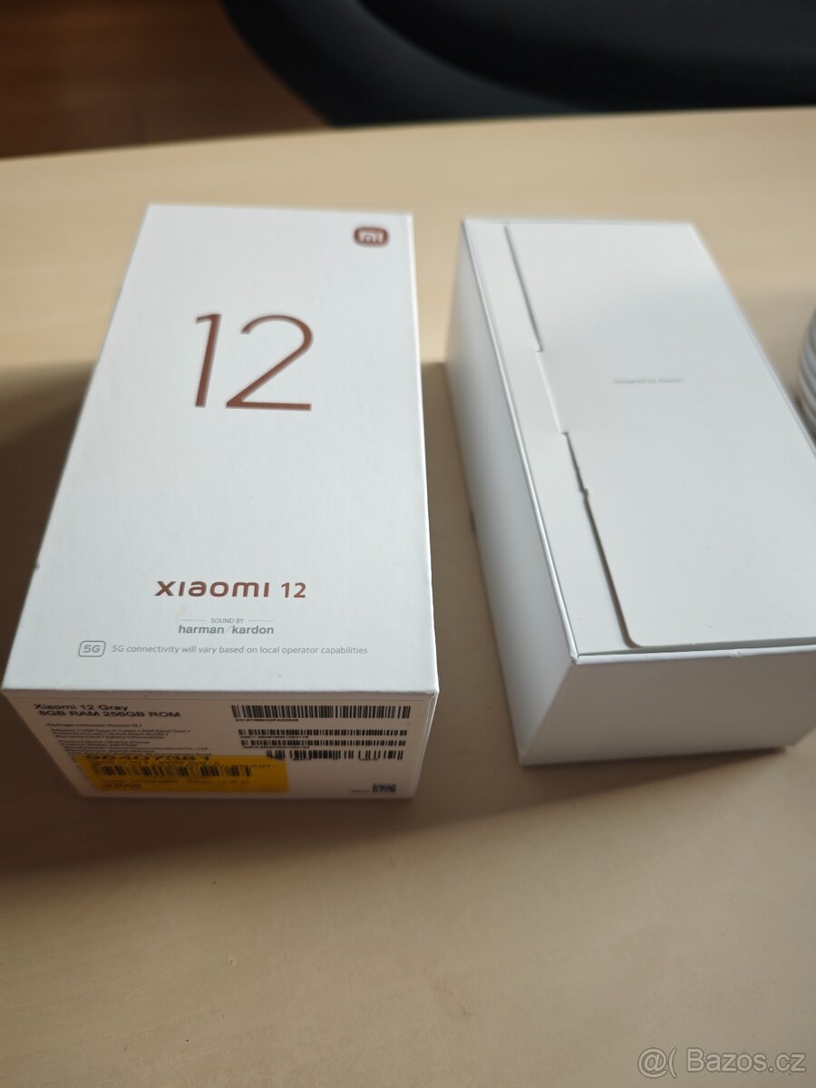 XIAOMI 12 5G 8GB/256 GB - 8