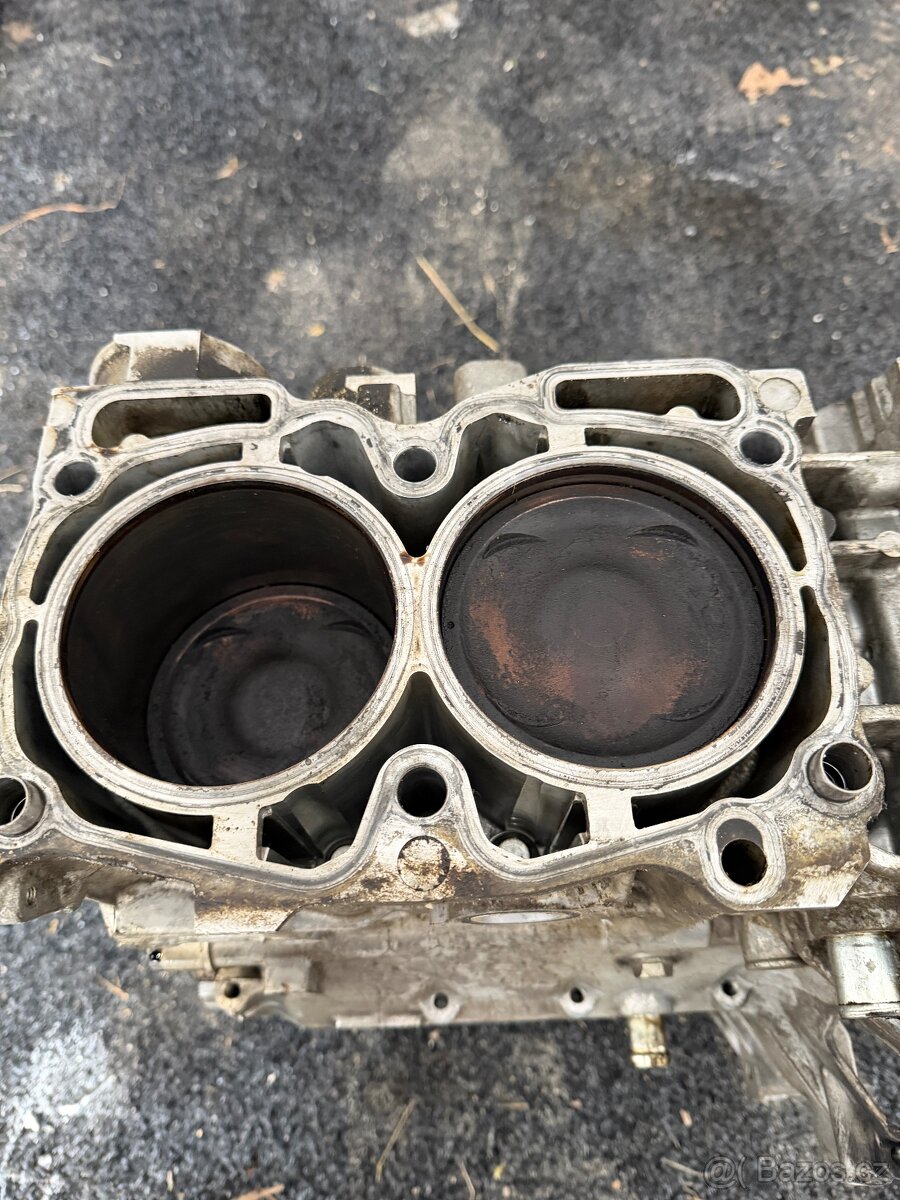 Short blok motoru WRX STI - 8