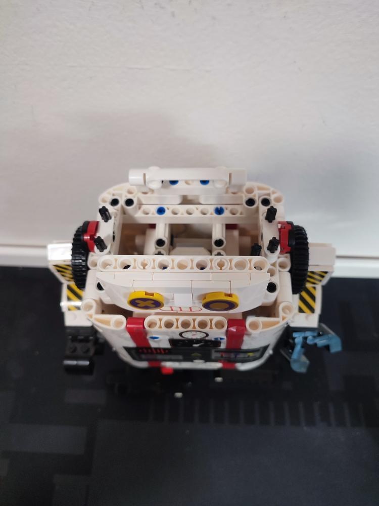 Programovatelná RC stavebnice (robot) - 475 dílků - 8