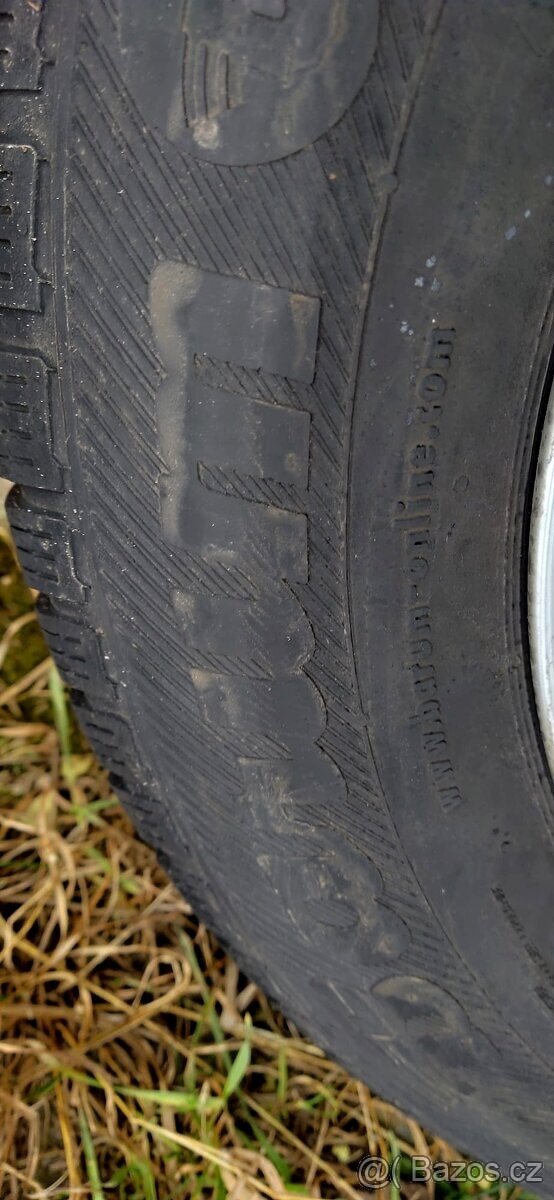 Zimní sada ALU disků s pneumatikami na VW Tiguan - 8