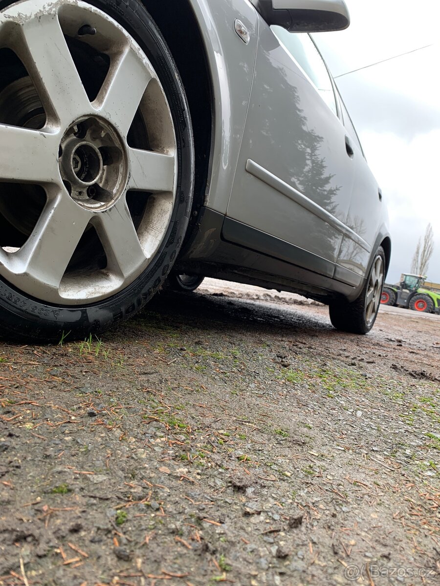 Audi a4 b6 sedan - 8