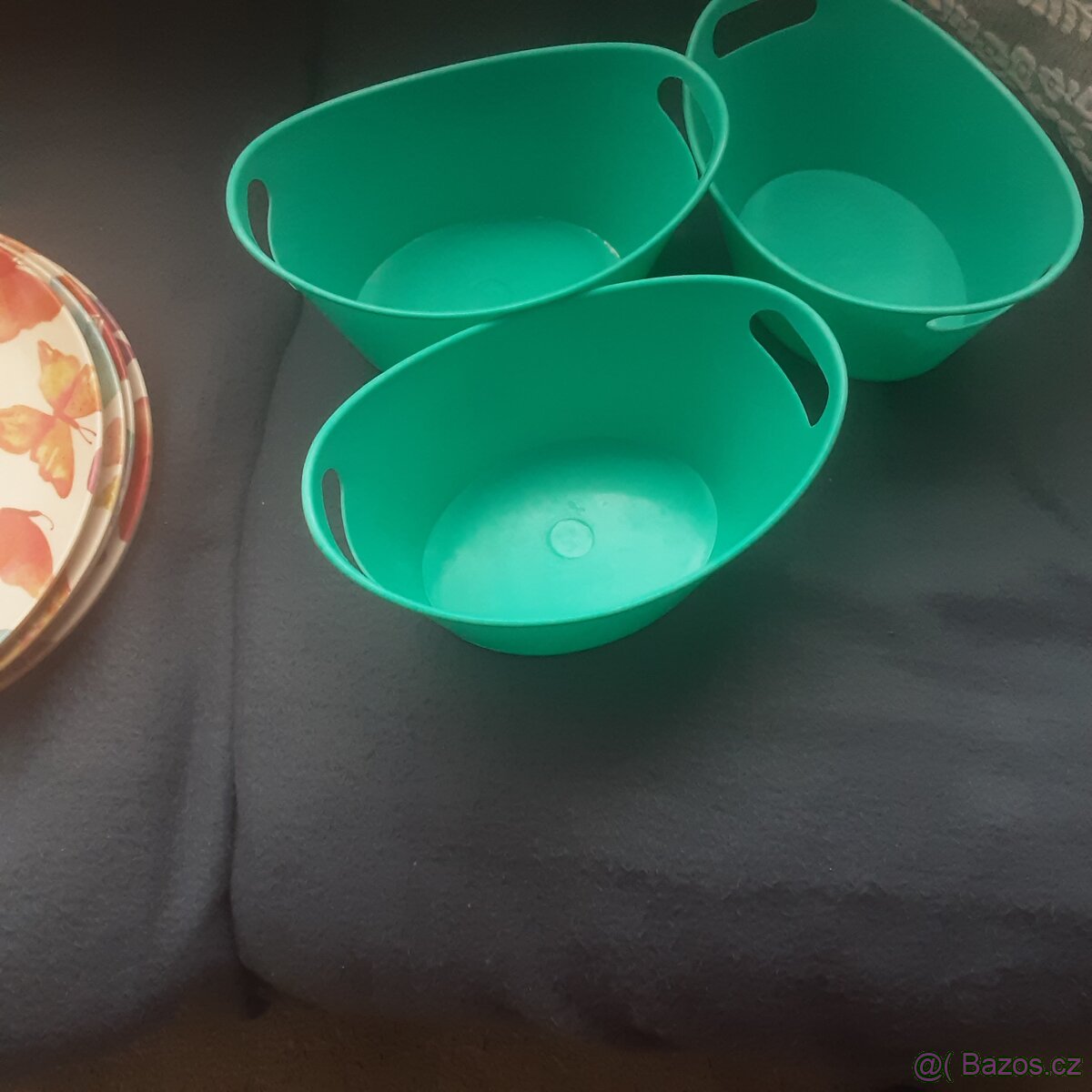 Skleničky misky talire - 8