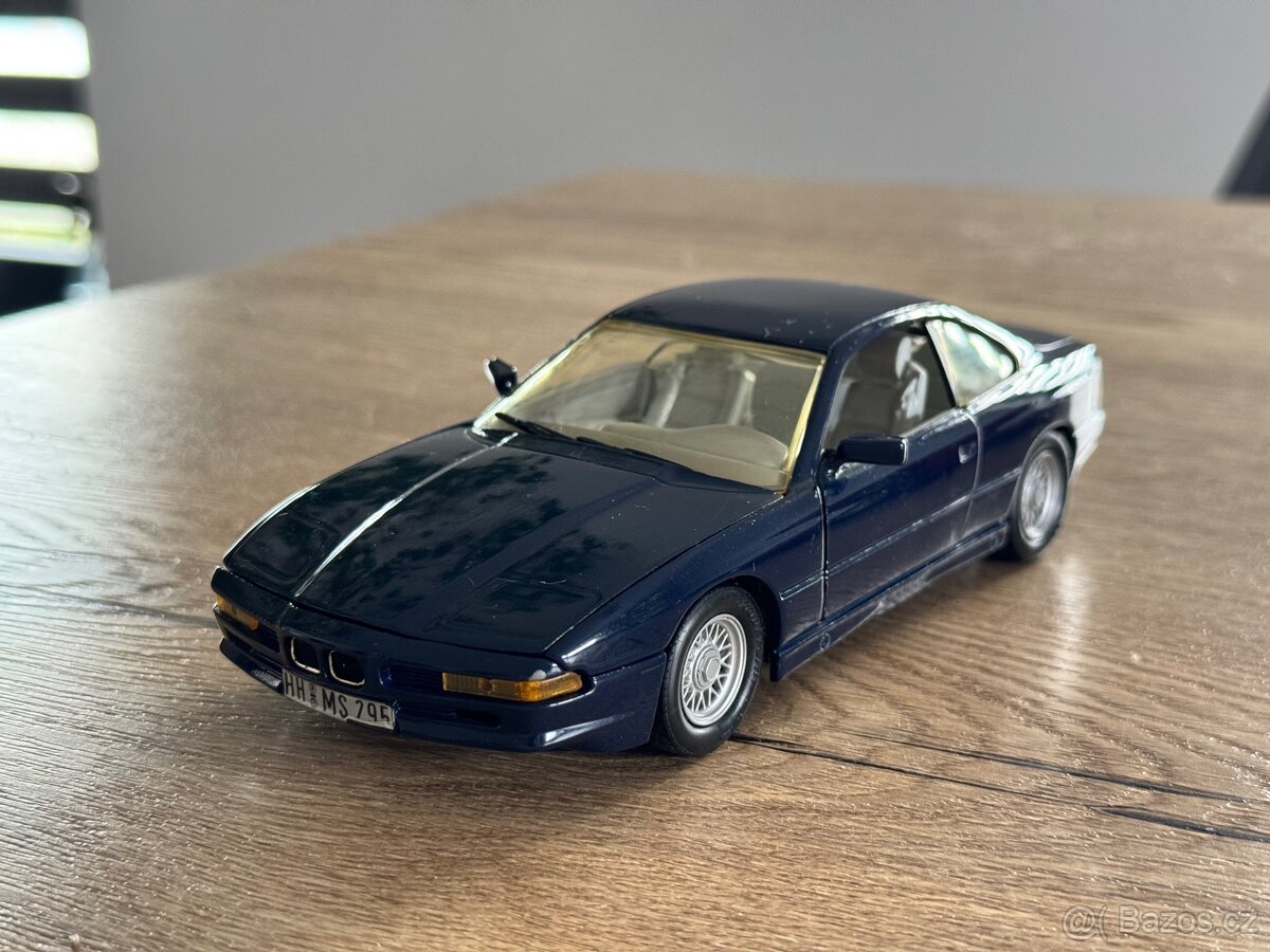 Modely aut různé 1:24 - 8