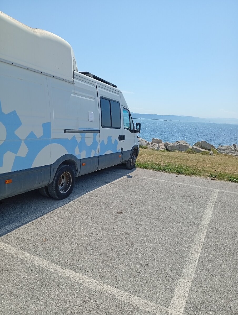 Iveco Daily 3.0 Obitova dodavka - 8