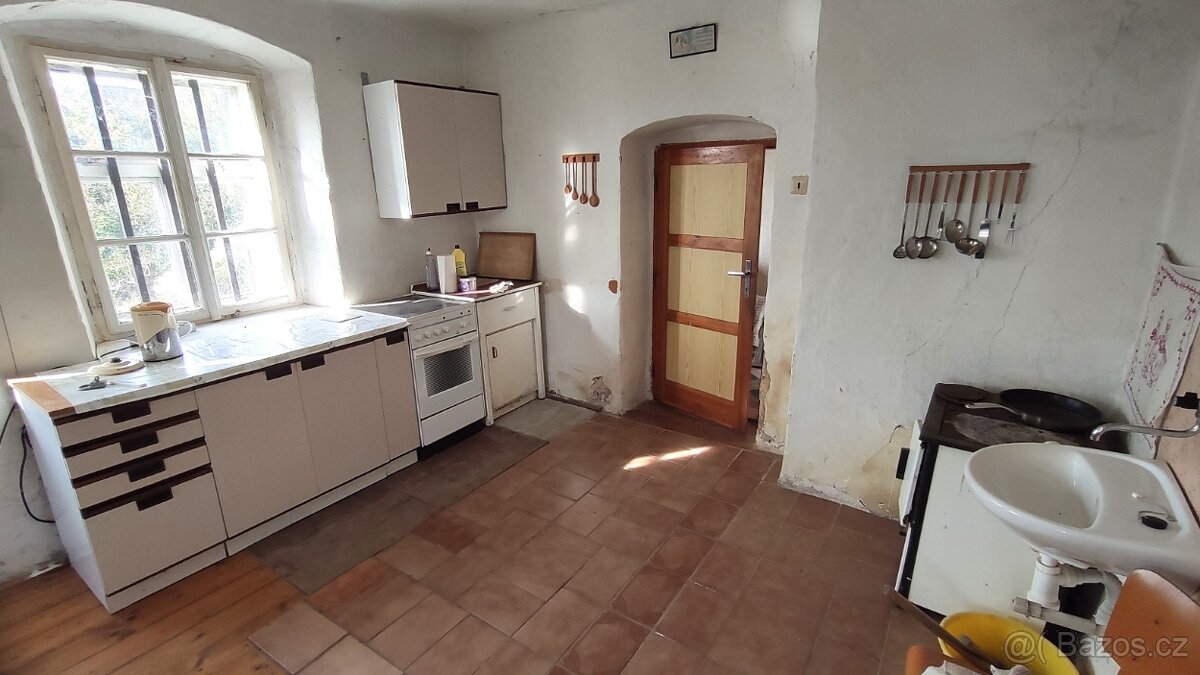 Prodej rodinného domu 65m2 , pozemek 748m2, Hořice - 8