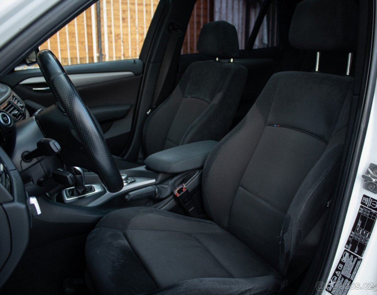 BMW X1 XDrive 18d M-packet - 8