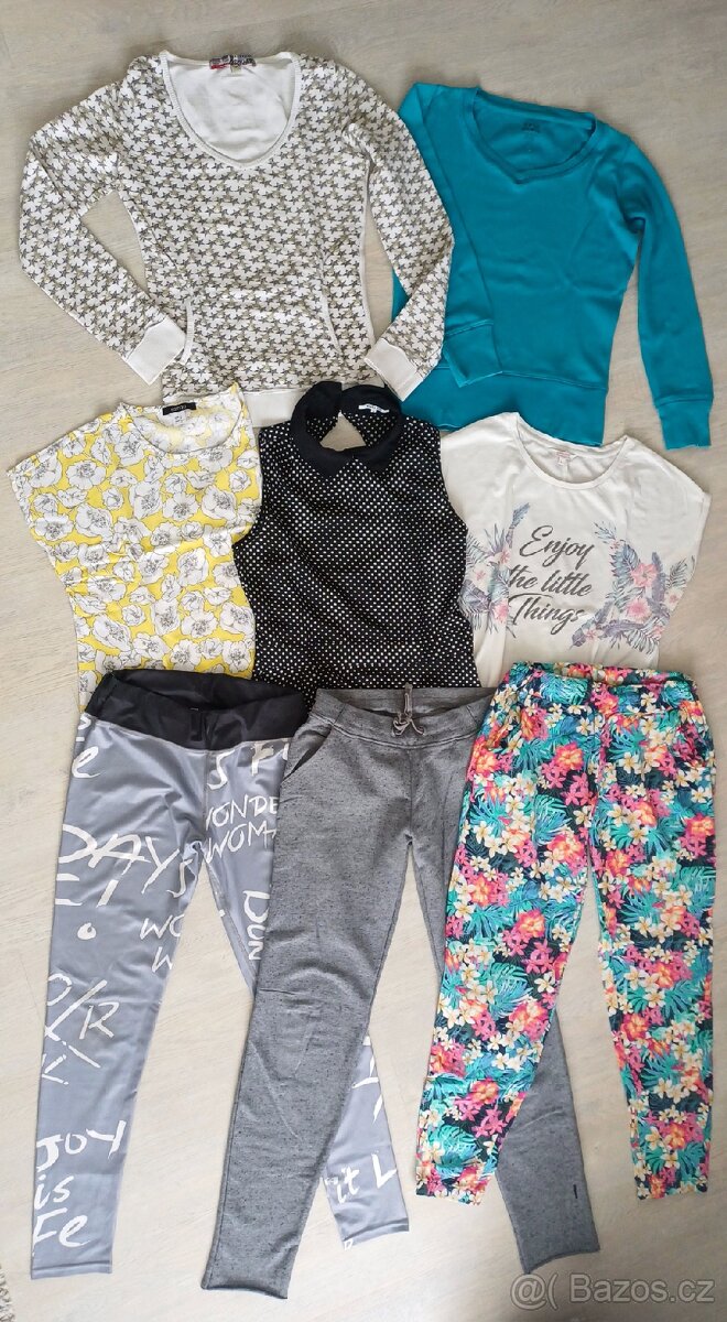 SET: dívčí tepláky, legíny, mikiny
- vel. S - 8