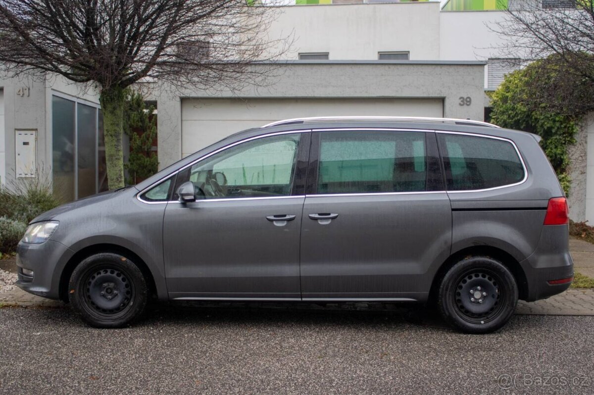Volkswagen Sharan 2.0 TDI Highline - 8