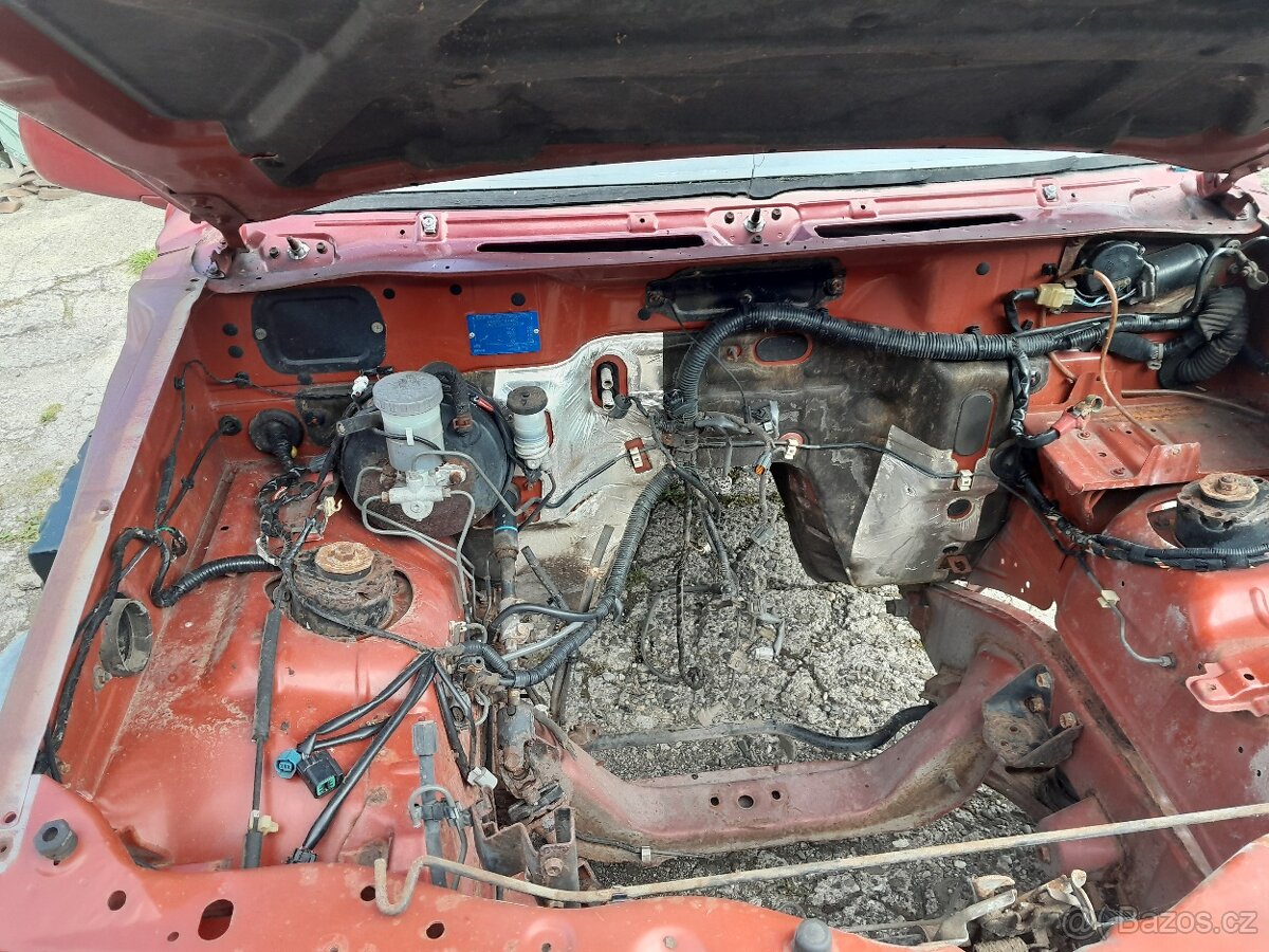 Suzuki grand vitara 2003 -karoserie bez koroze - 8