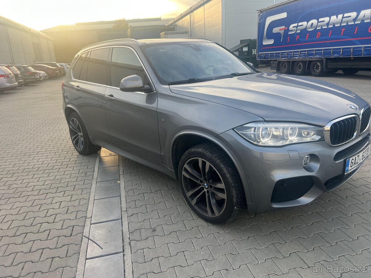 BMW x5 f15 M-paket 190kw rok 2018 Rezervace - 8