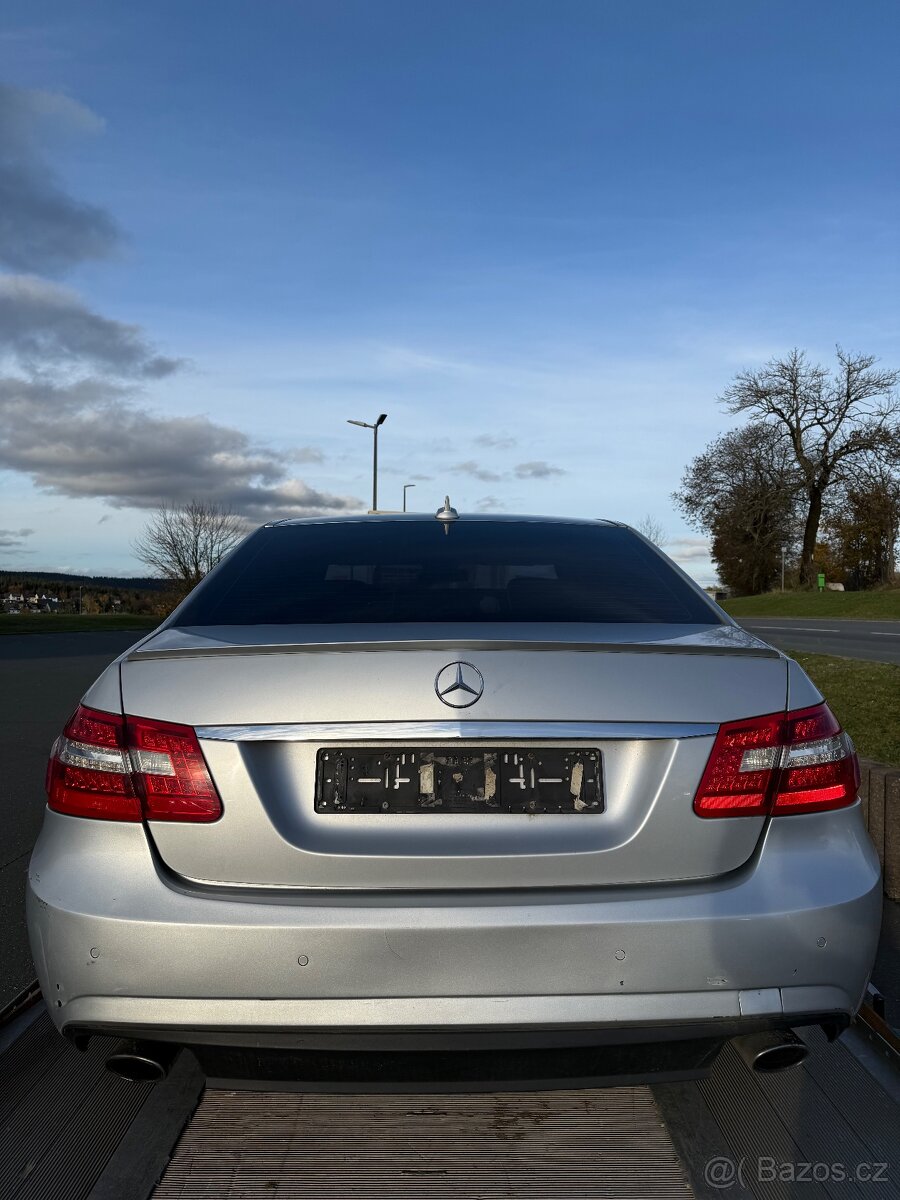 Mercedes benz E212 350cdi r.v.2011 - 8